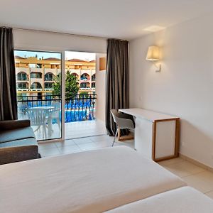 Zimmer mit zwei Einzelbetten